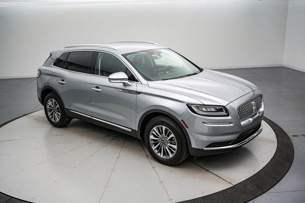 2023 Lincoln Nautilus Standard