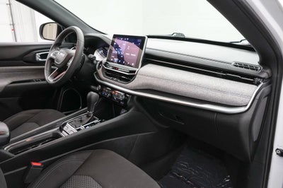 2023 Jeep Compass Sport