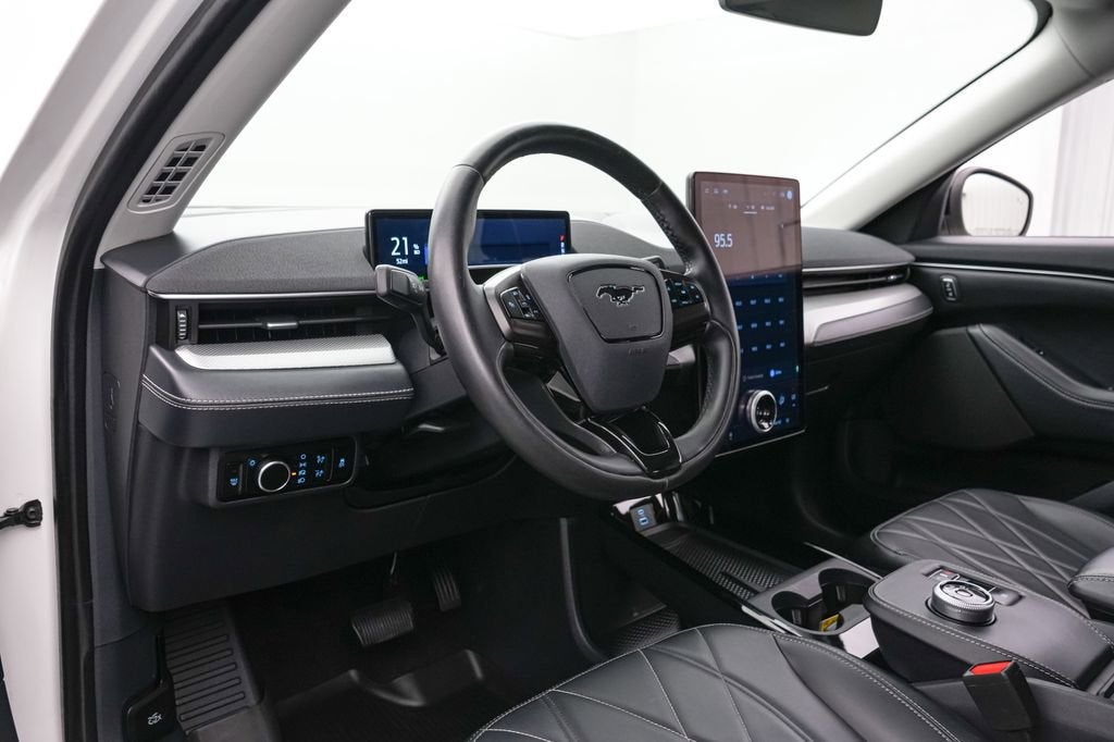 2023 Ford Mustang Mach-E Select