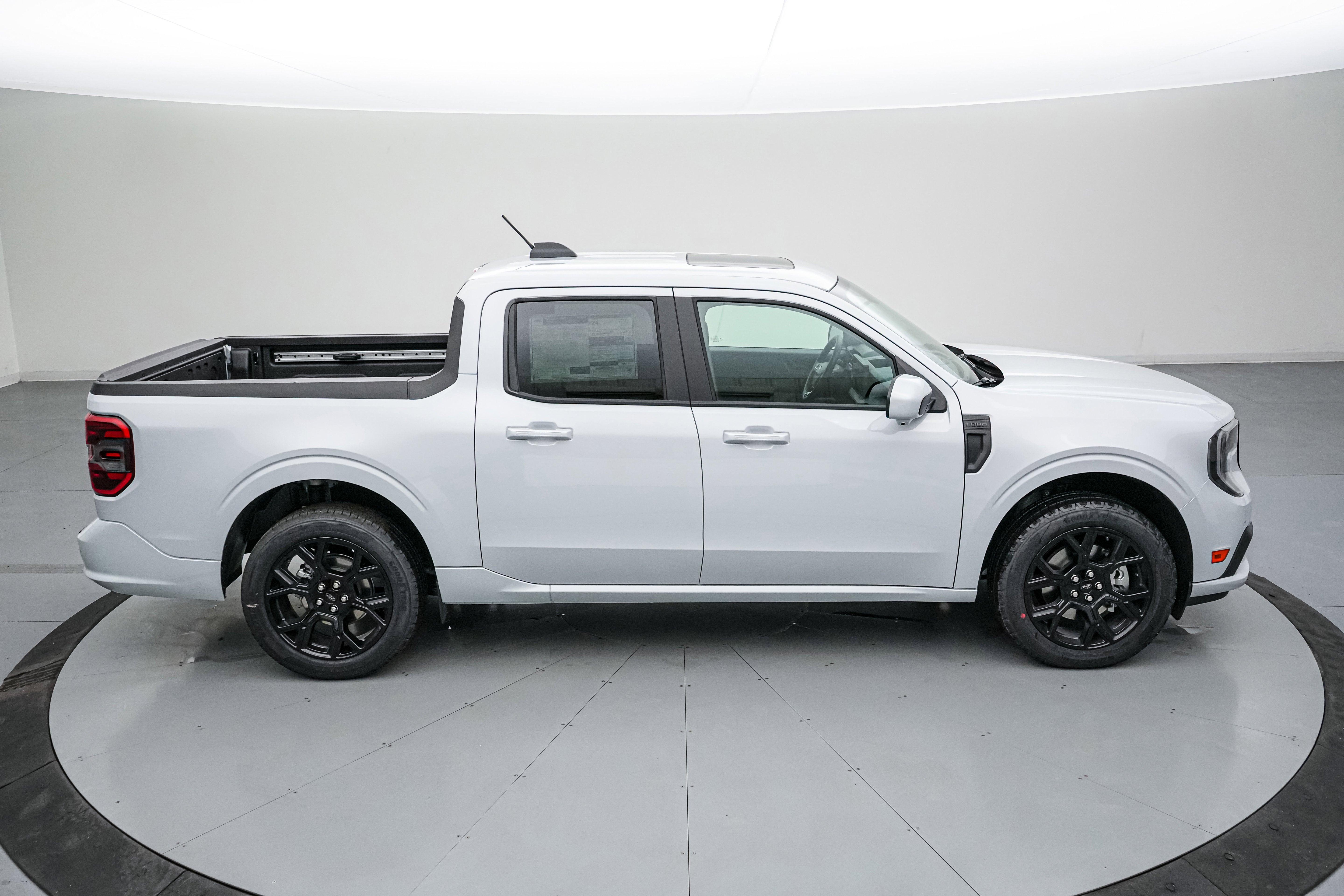 2026 Ford Maverick Lobo High