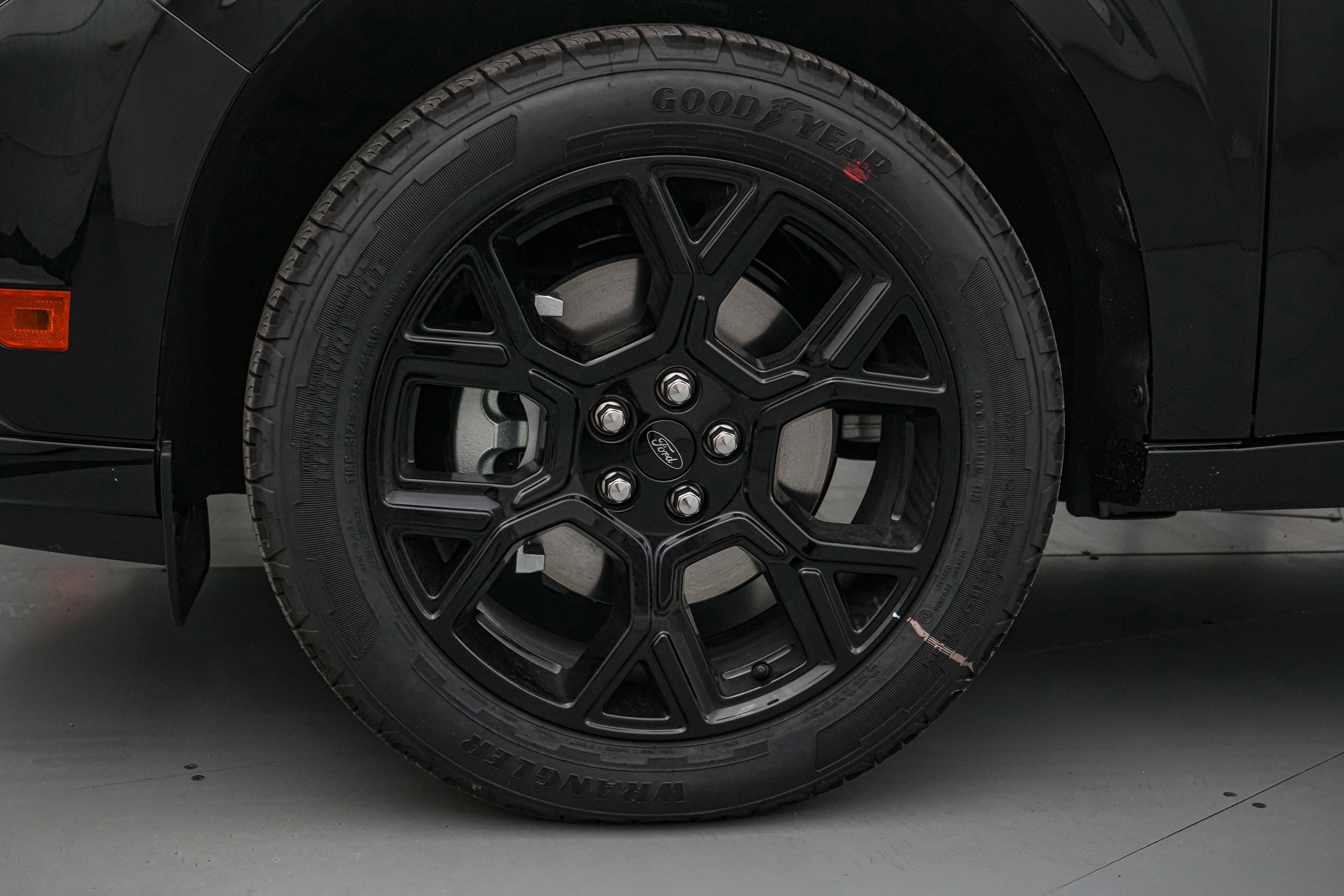 2026 Ford Maverick Lobo High