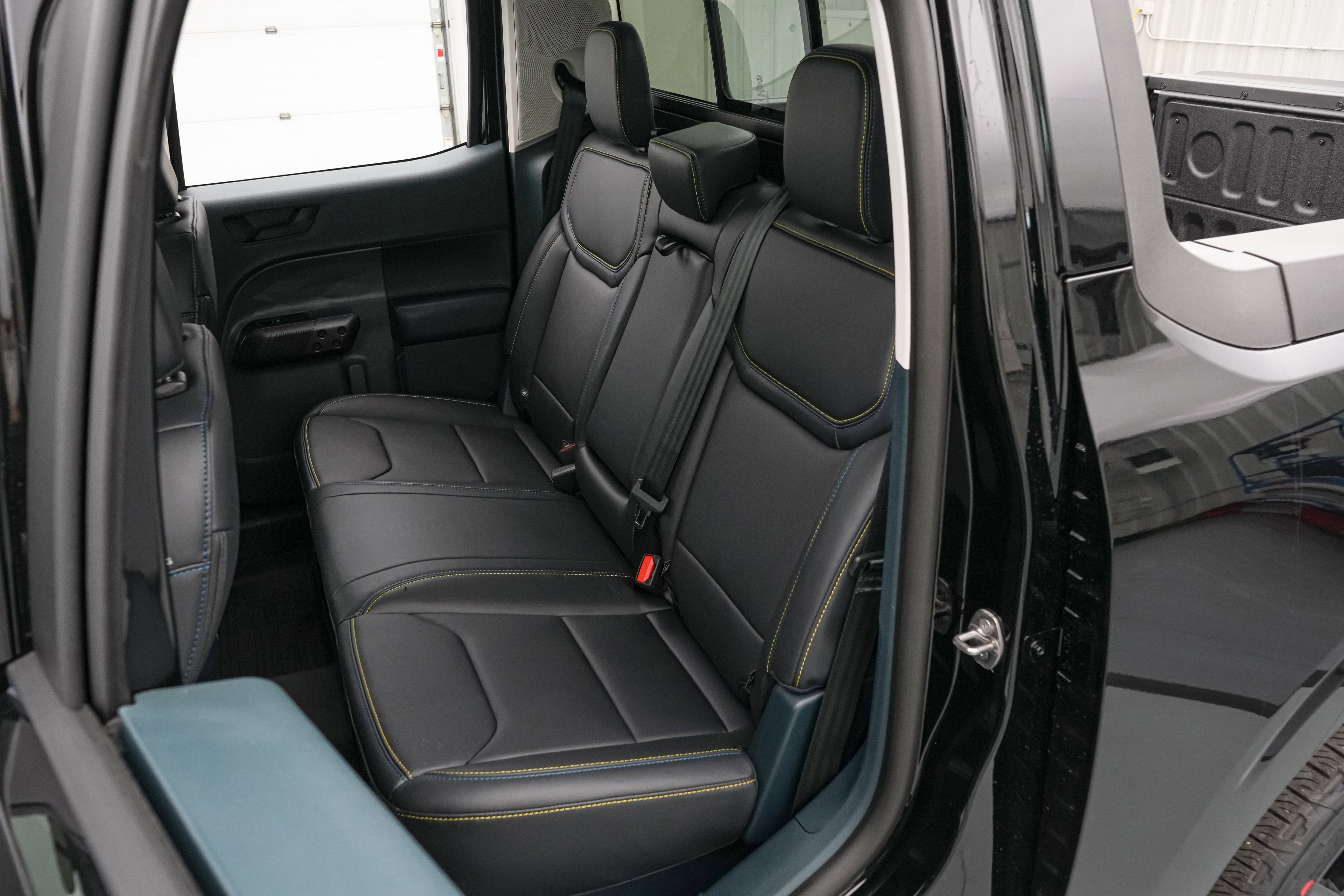 2026 Ford Maverick Lobo High