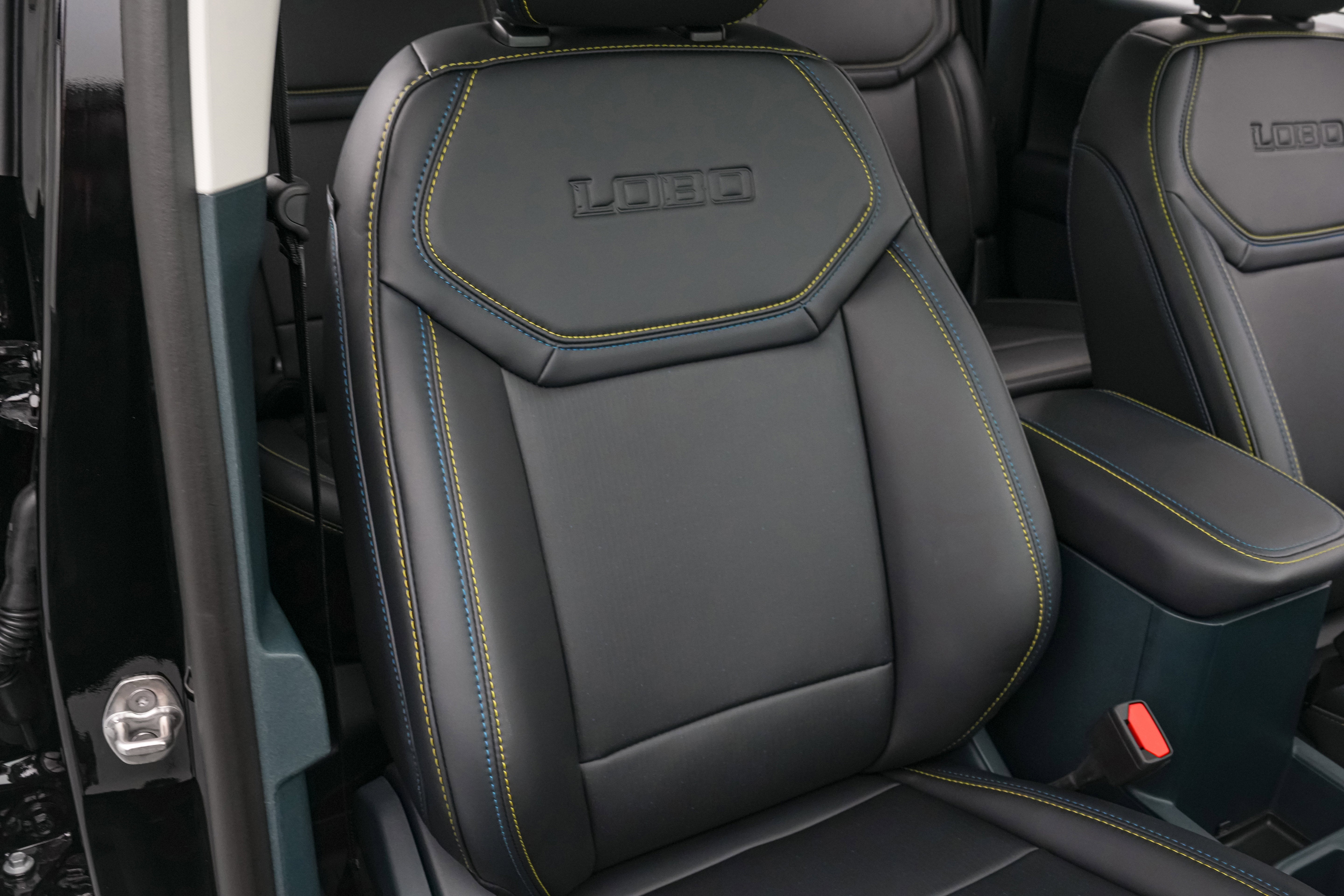 2026 Ford Maverick Lobo High