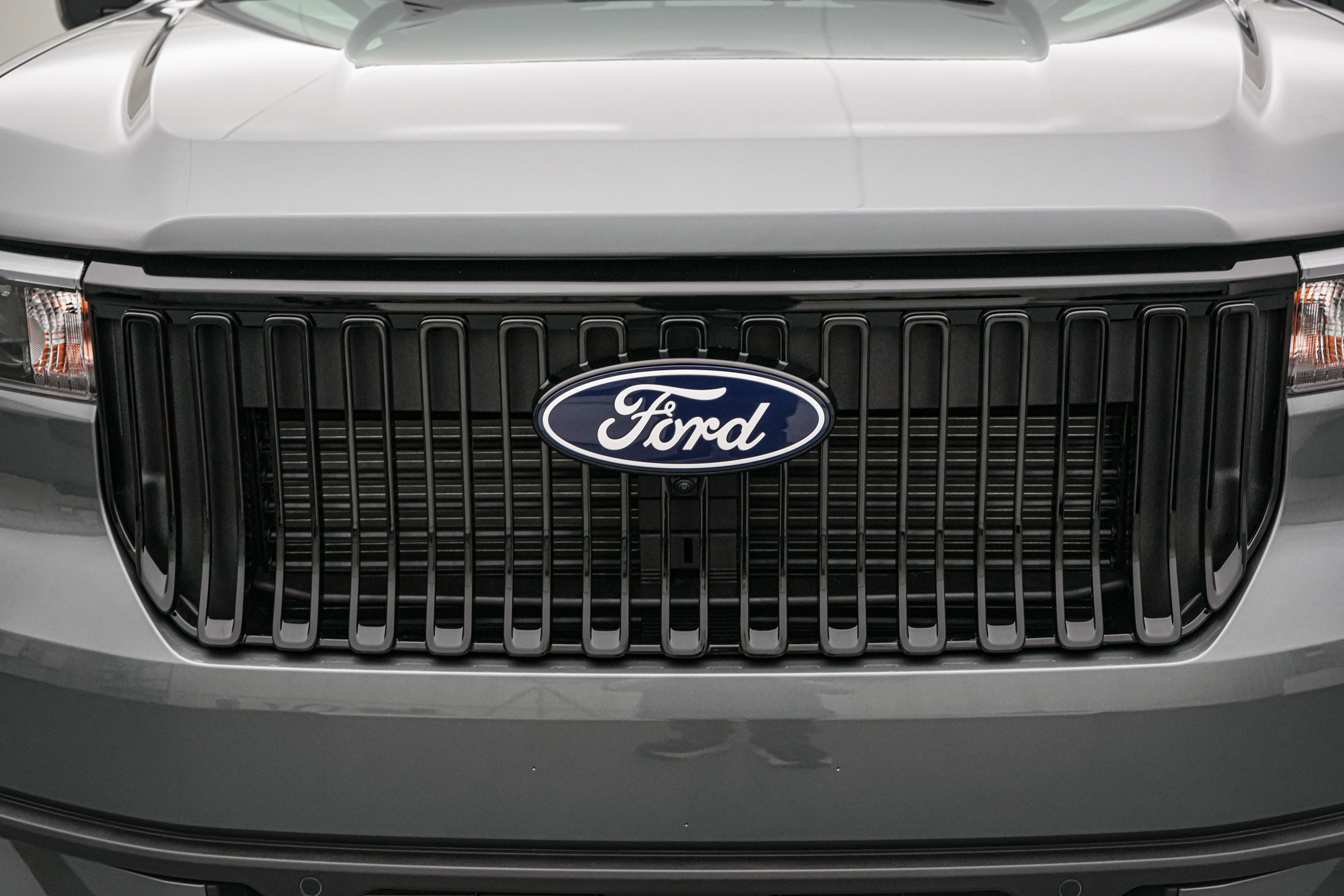 2026 Ford Maverick Lobo High