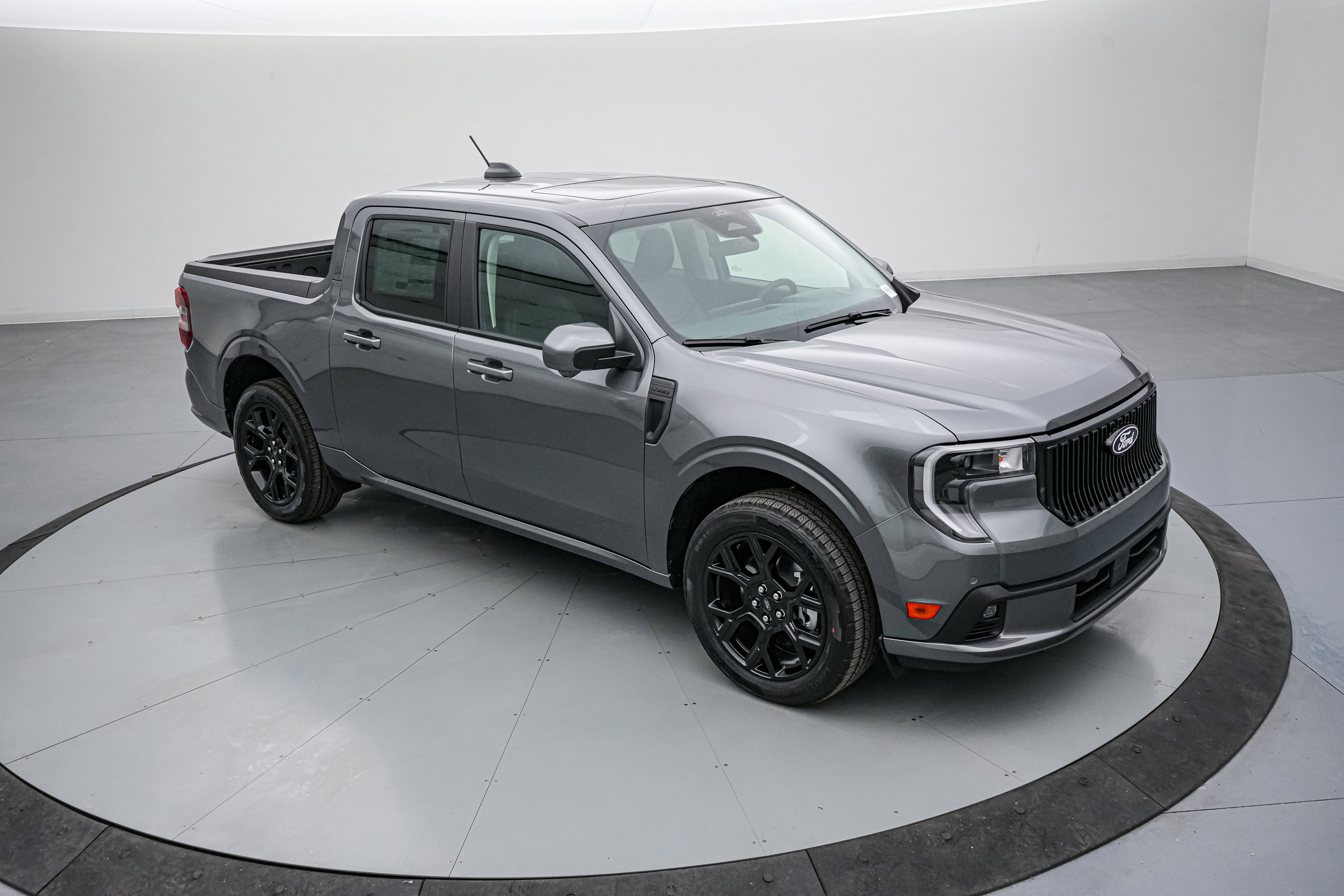 2026 Ford Maverick Lobo High