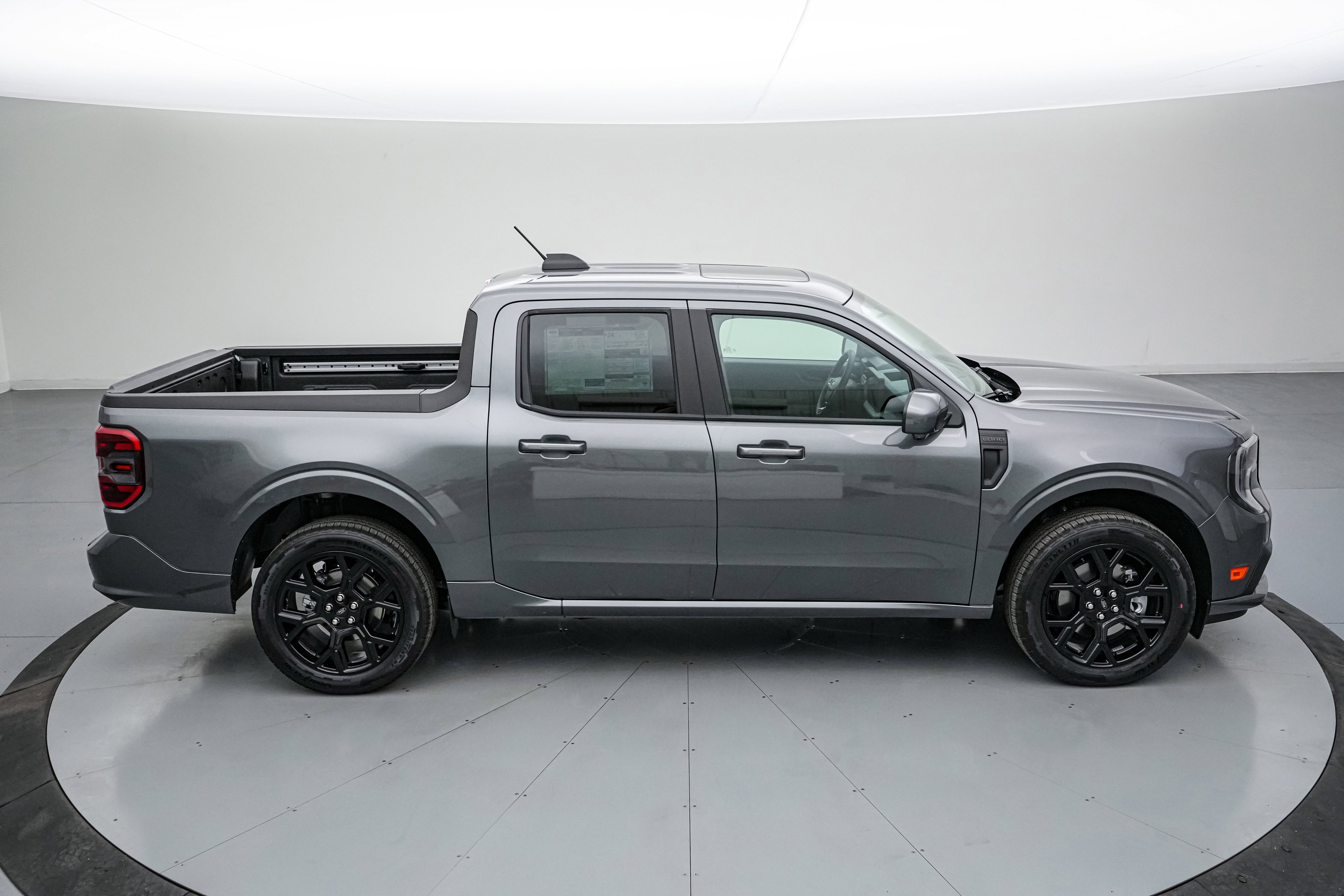 2026 Ford Maverick Lobo High