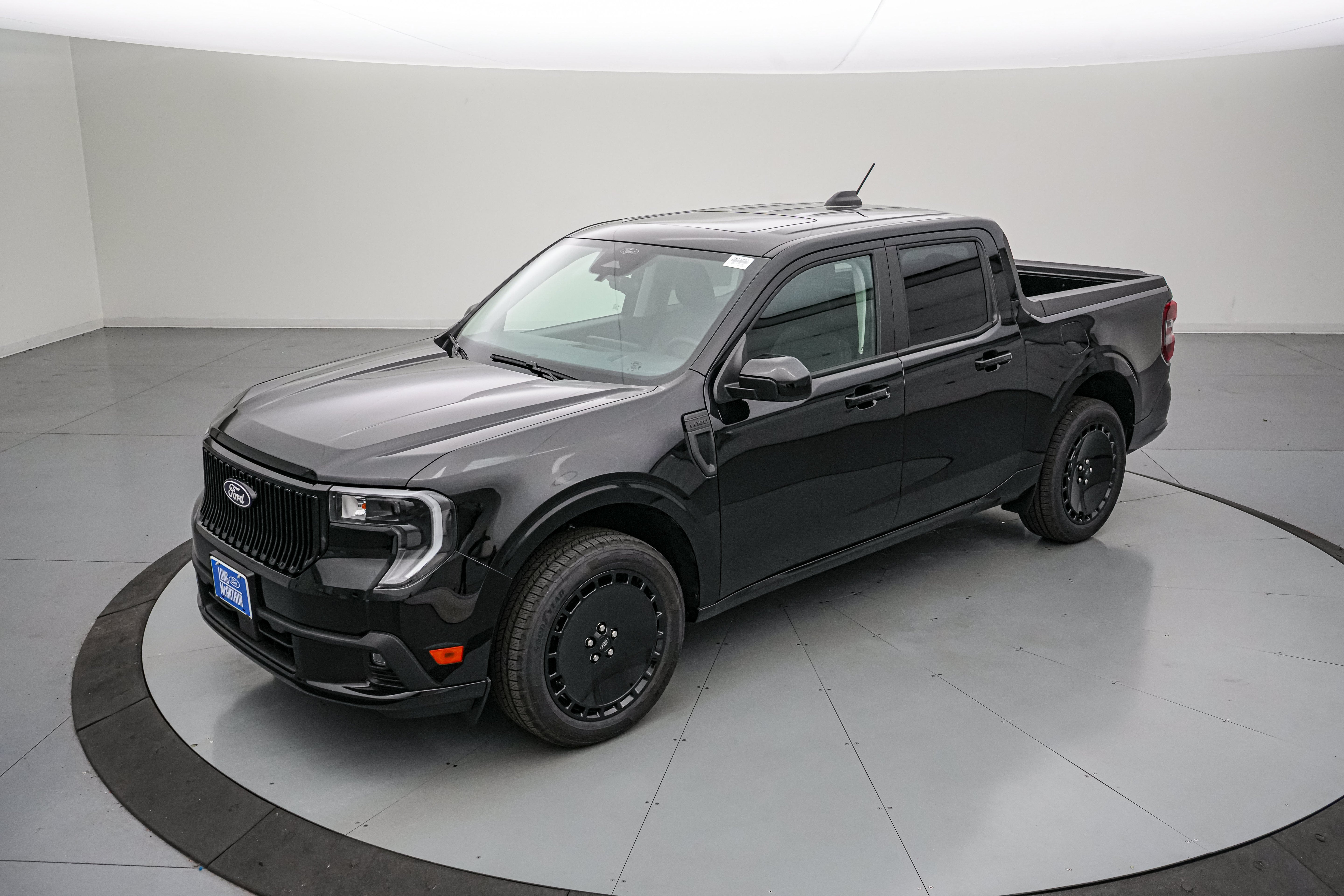 2026 Ford Maverick Lobo Standard