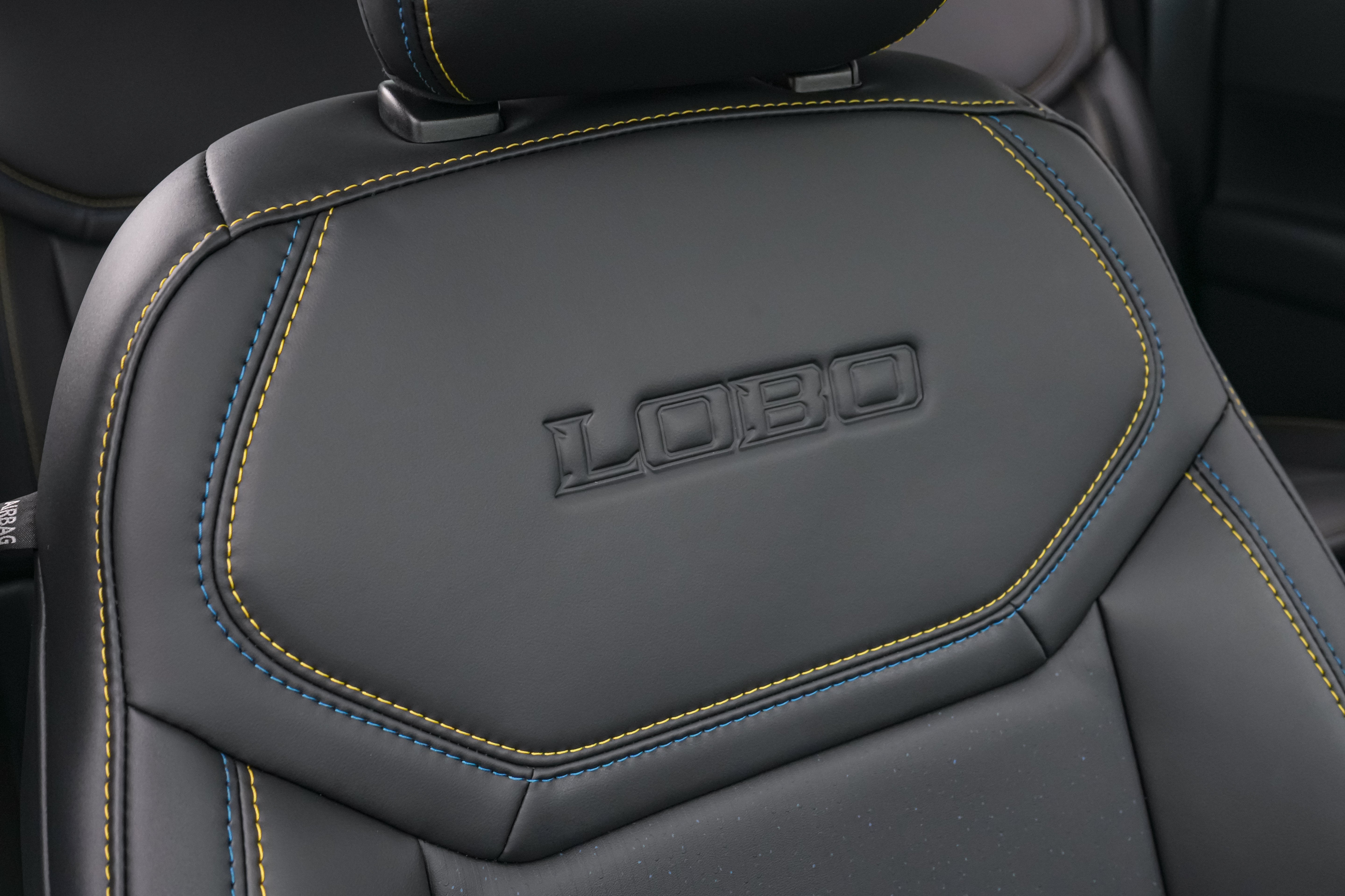2026 Ford Maverick Lobo Standard