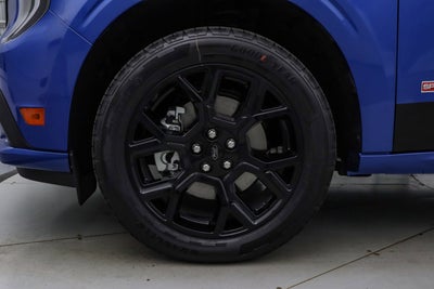 2025 Ford Maverick Lobo Sport Truck