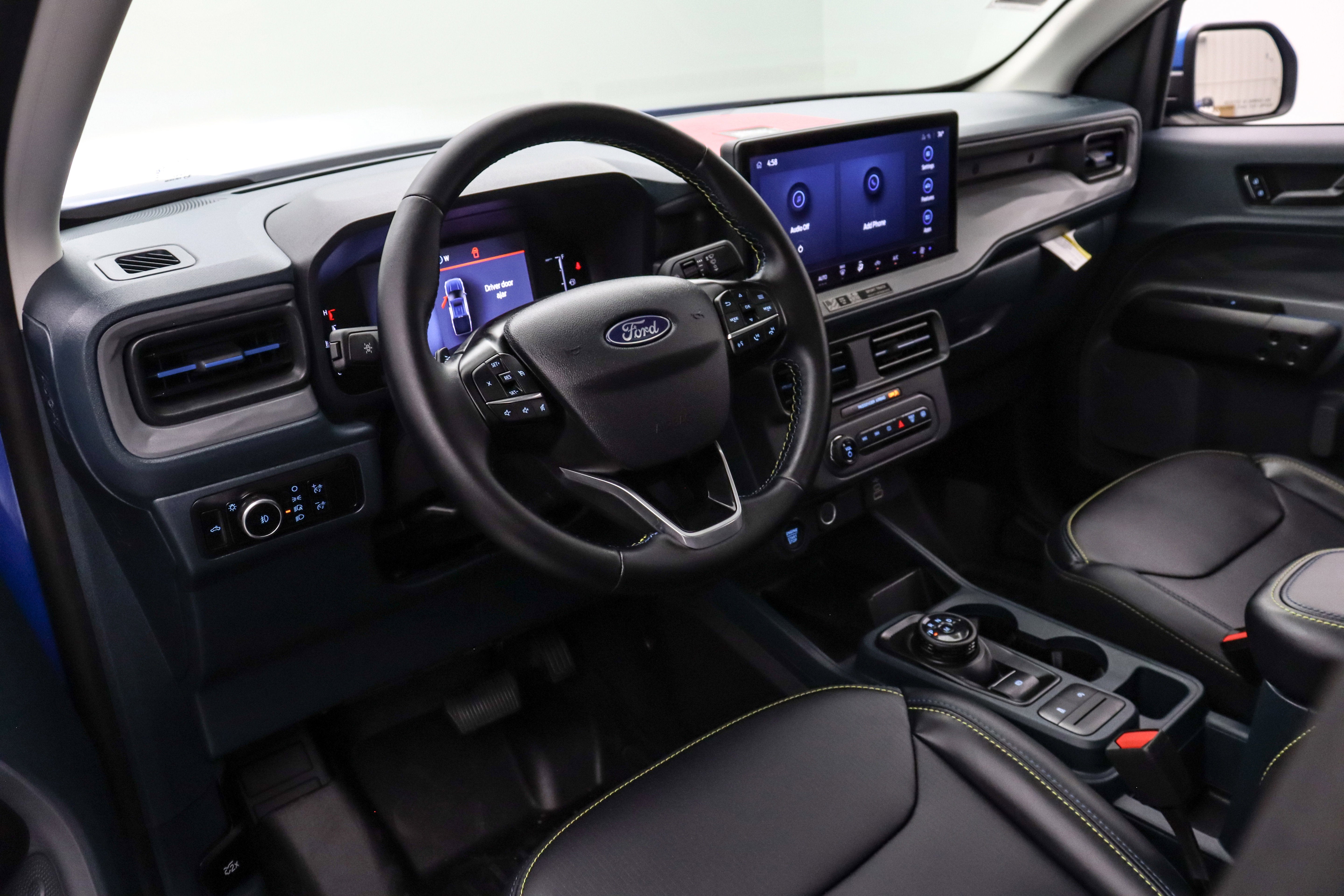 2025 Ford Maverick Lobo Sport Truck