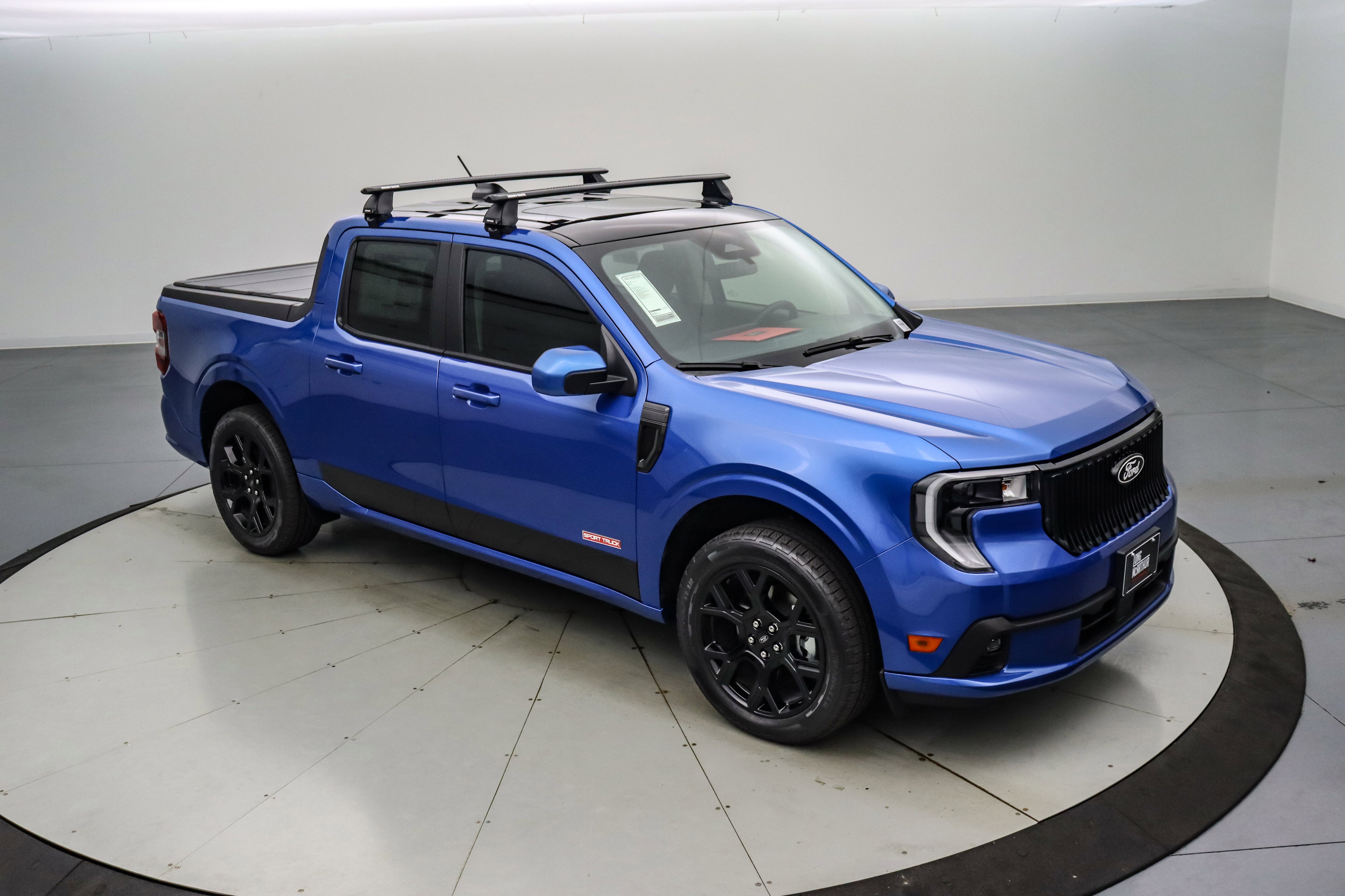 2025 Ford Maverick Lobo Sport Truck