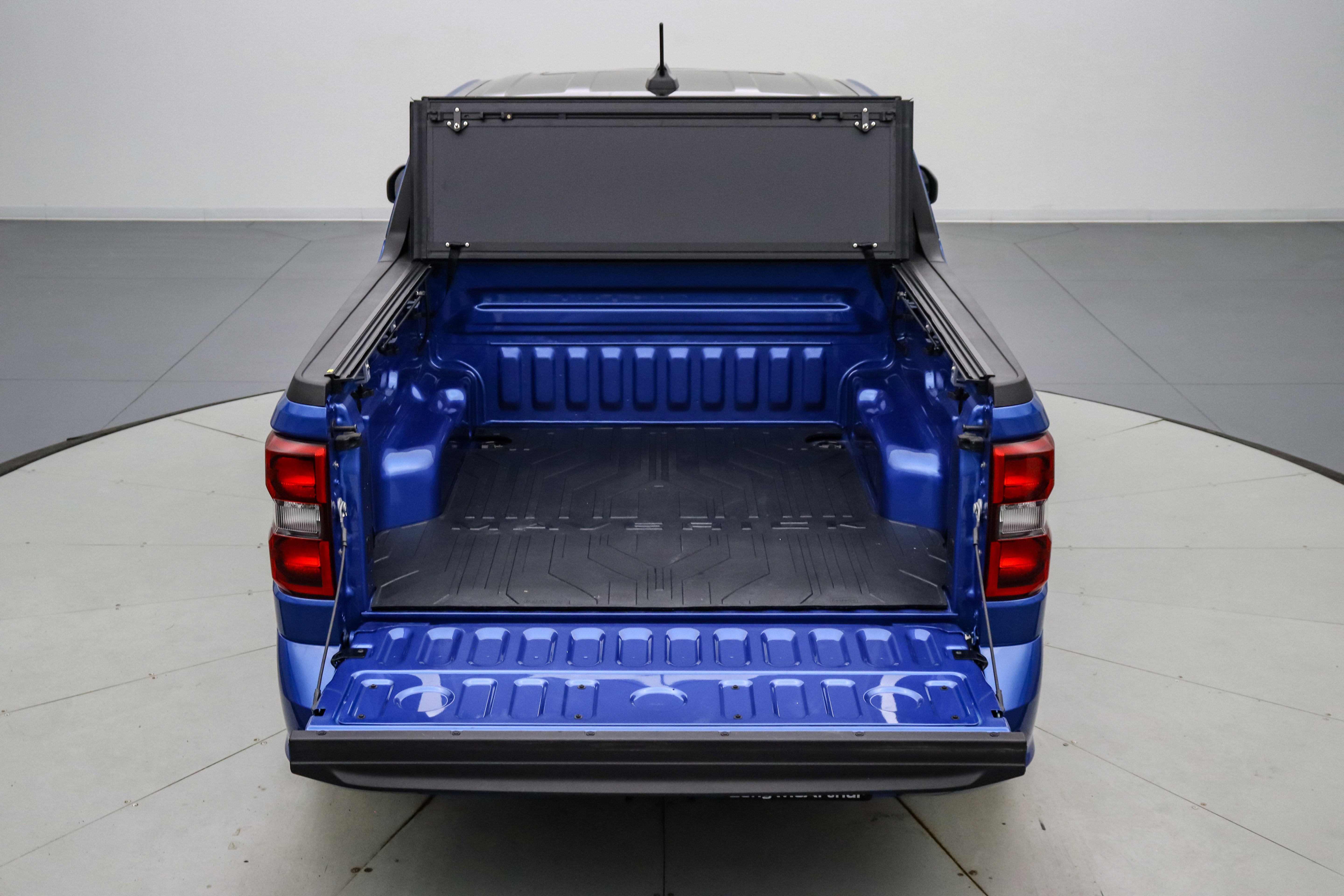 2025 Ford Maverick Lobo Sport Truck