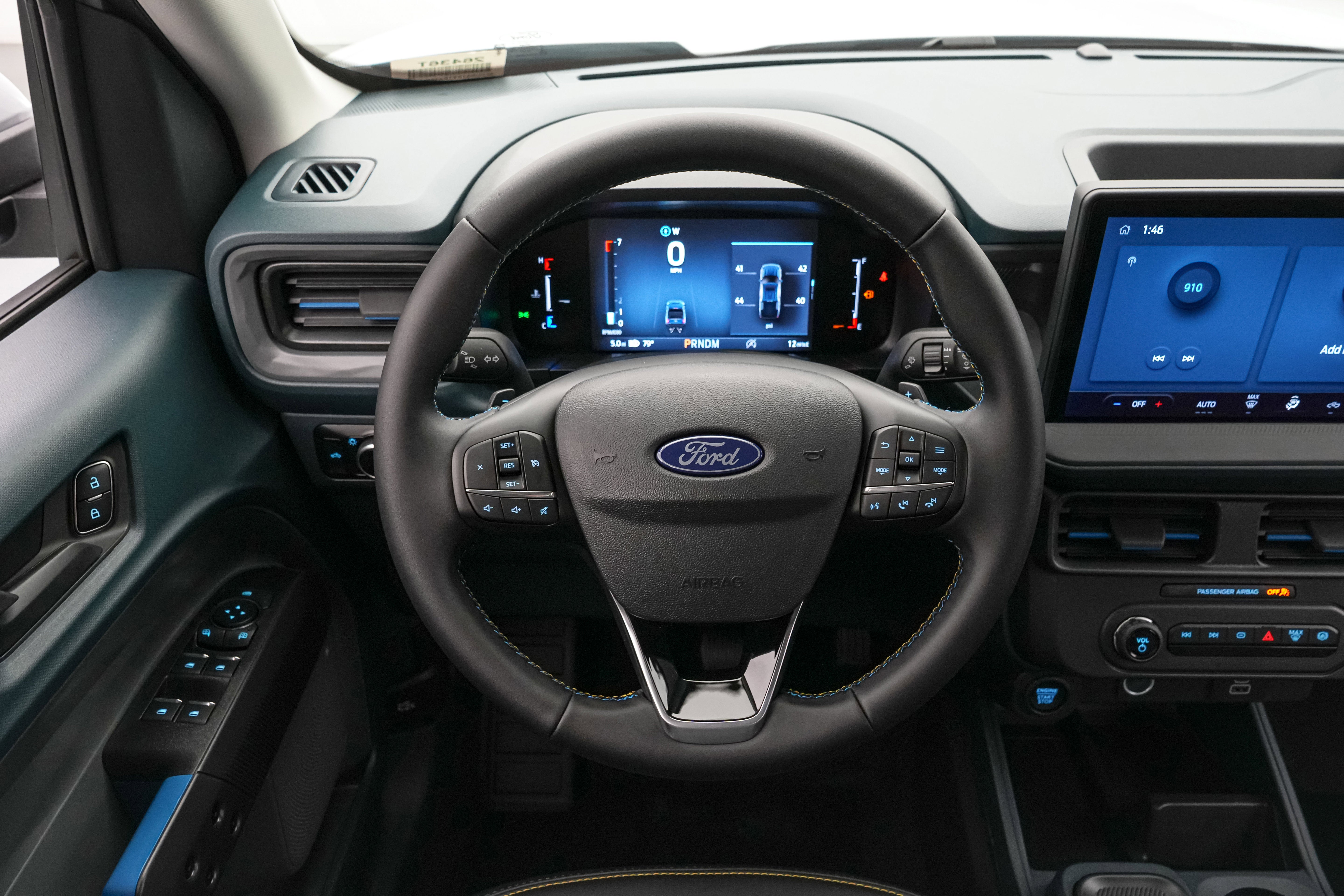 2026 Ford Maverick Lobo Standard