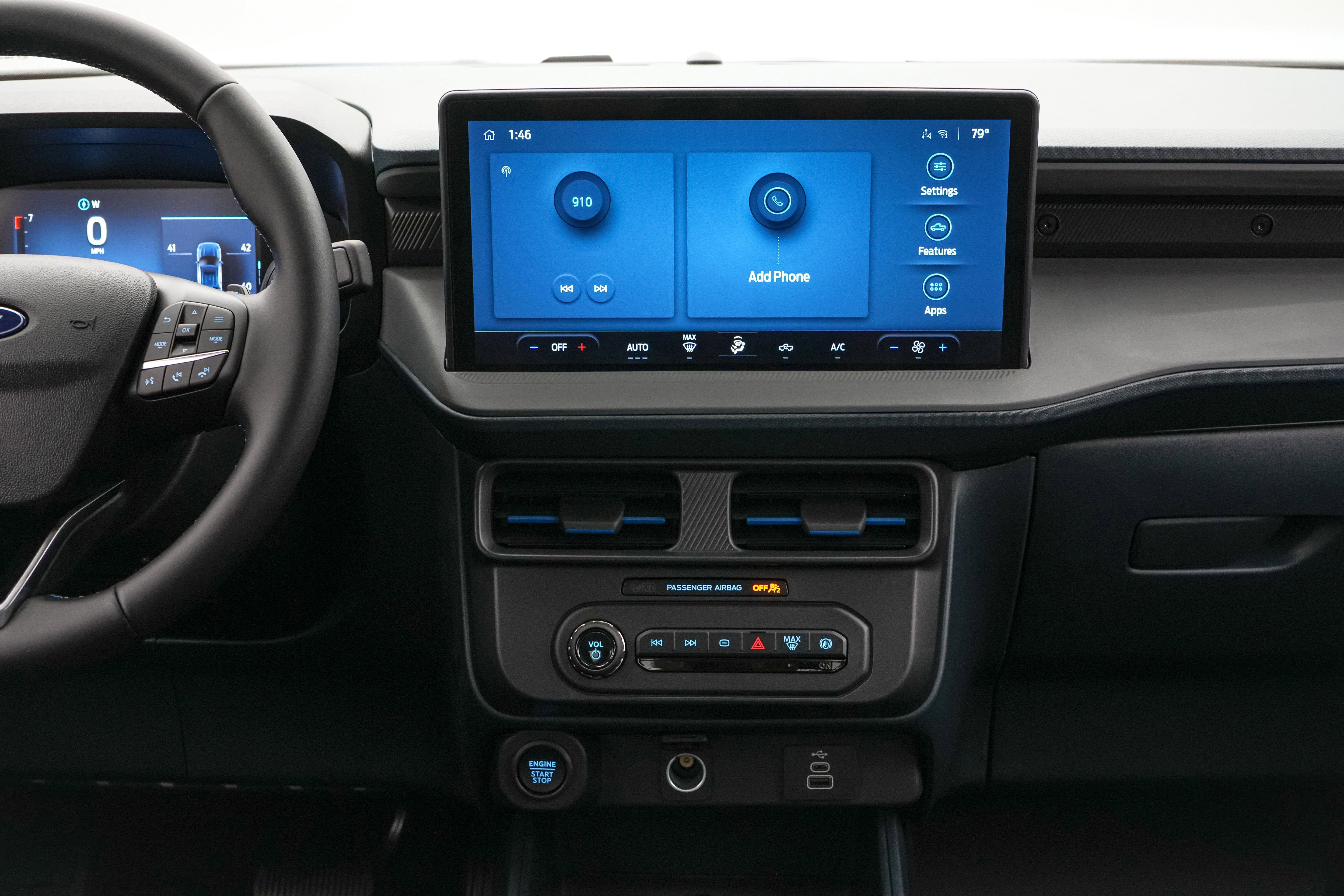 2026 Ford Maverick Lobo Standard