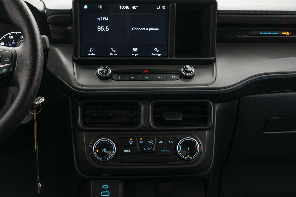 2024 Ford Maverick XL