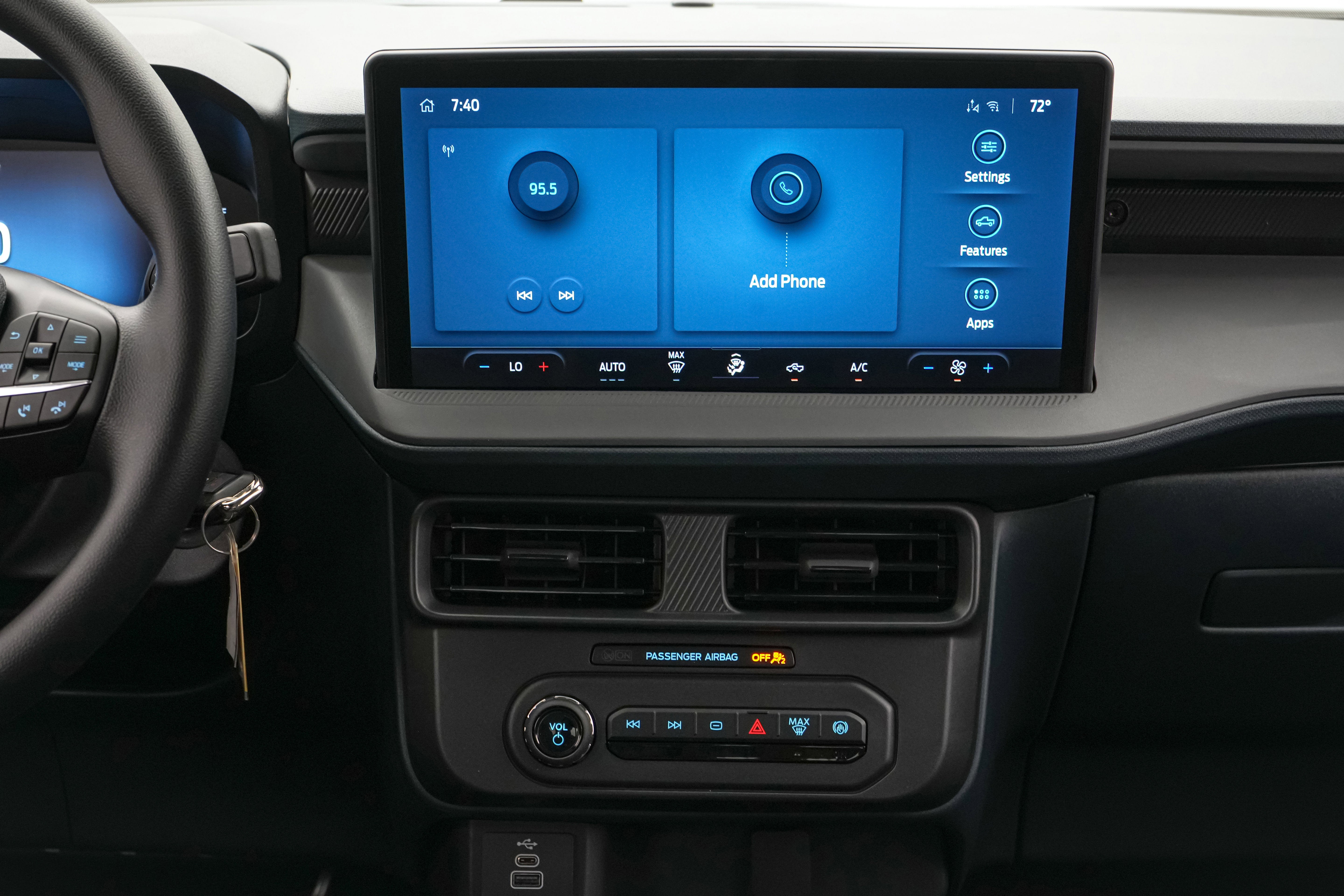 2026 Ford Maverick XL
