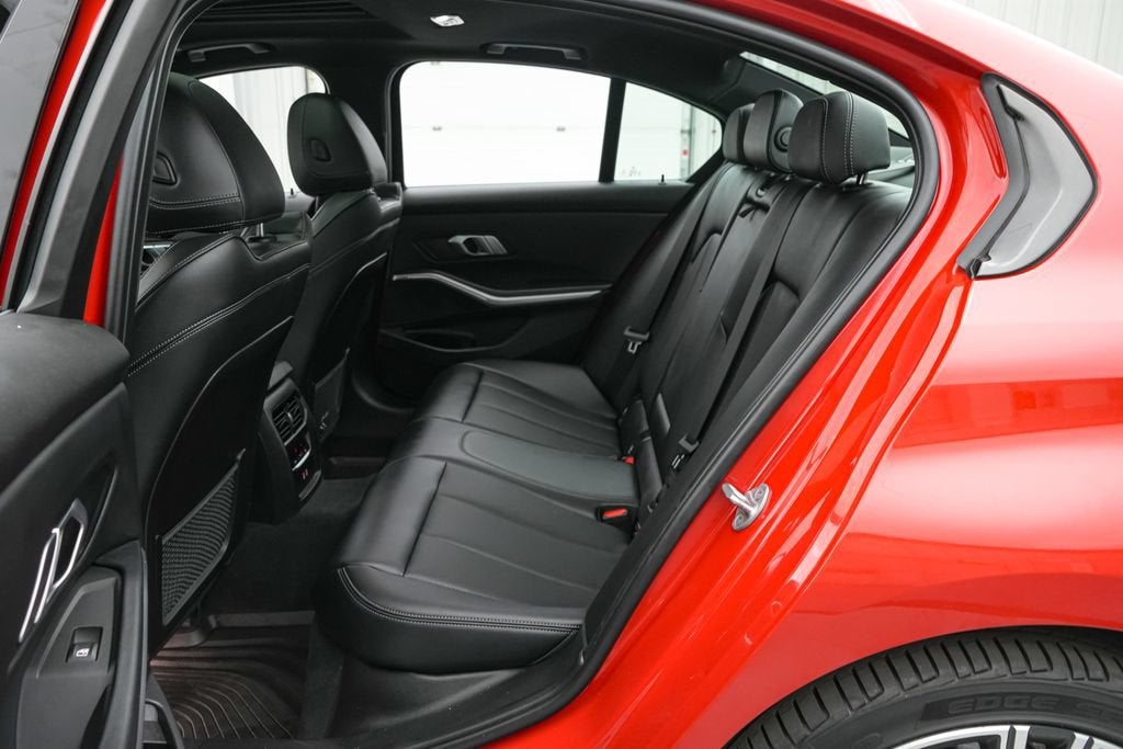 2023 BMW 3 Series 330i xDrive
