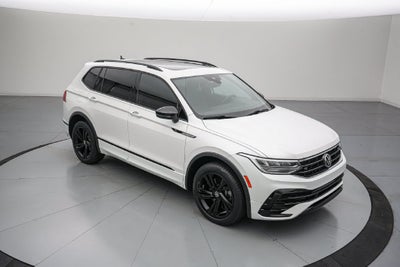 2023 Volkswagen Tiguan 2.0T SE R-Line Black