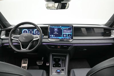2025 Volkswagen Tiguan 2.0T SE R-Line Black