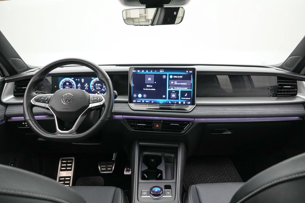 2025 Volkswagen Tiguan 2.0T SE R-Line Black