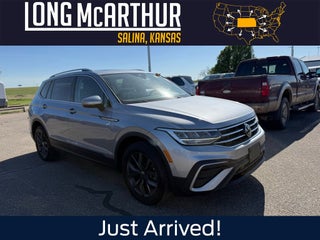 2023 Volkswagen Tiguan 2.0T SE