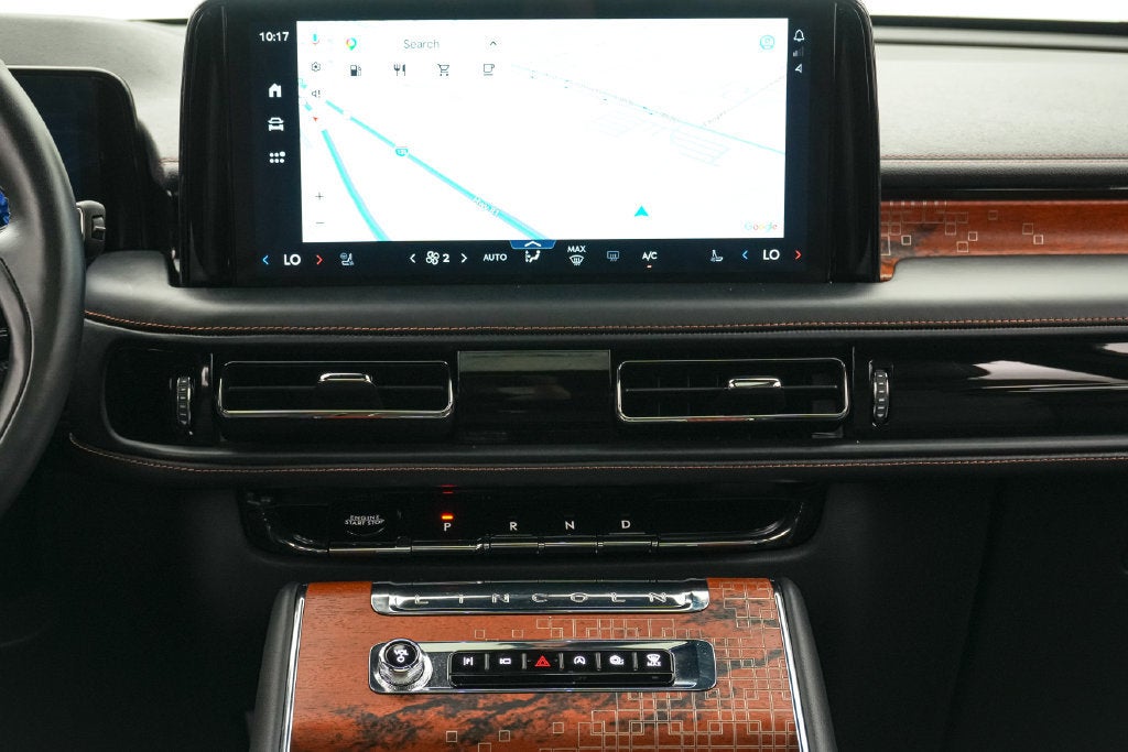 2025 Lincoln Aviator Black Label Invitation