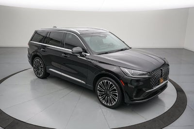 2025 Lincoln Aviator Black Label Invitation