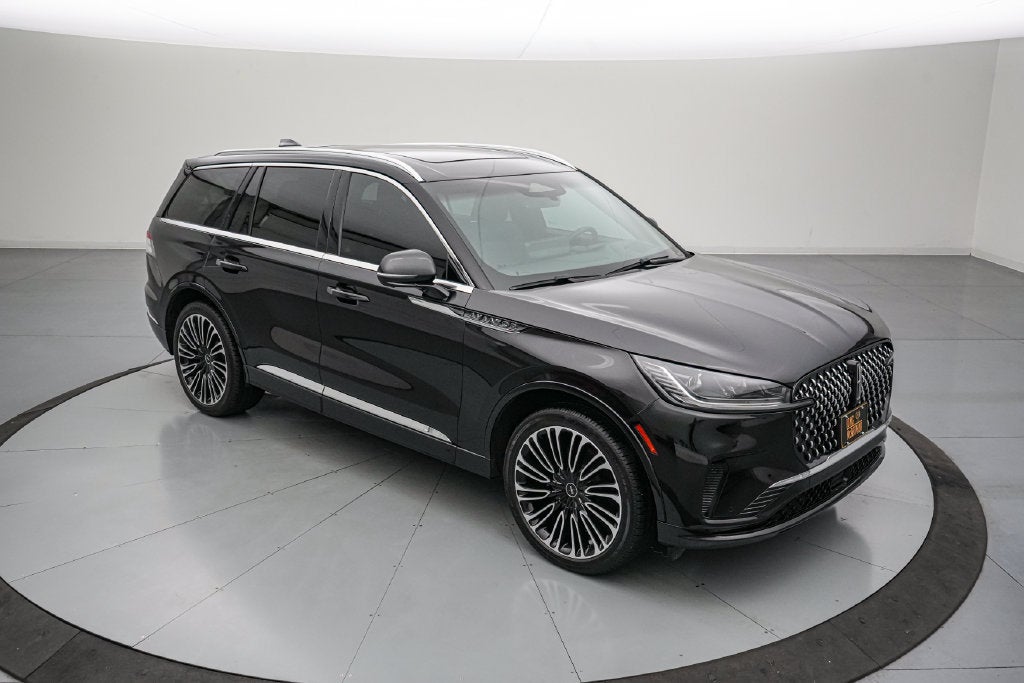 2025 Lincoln Aviator Black Label Invitation