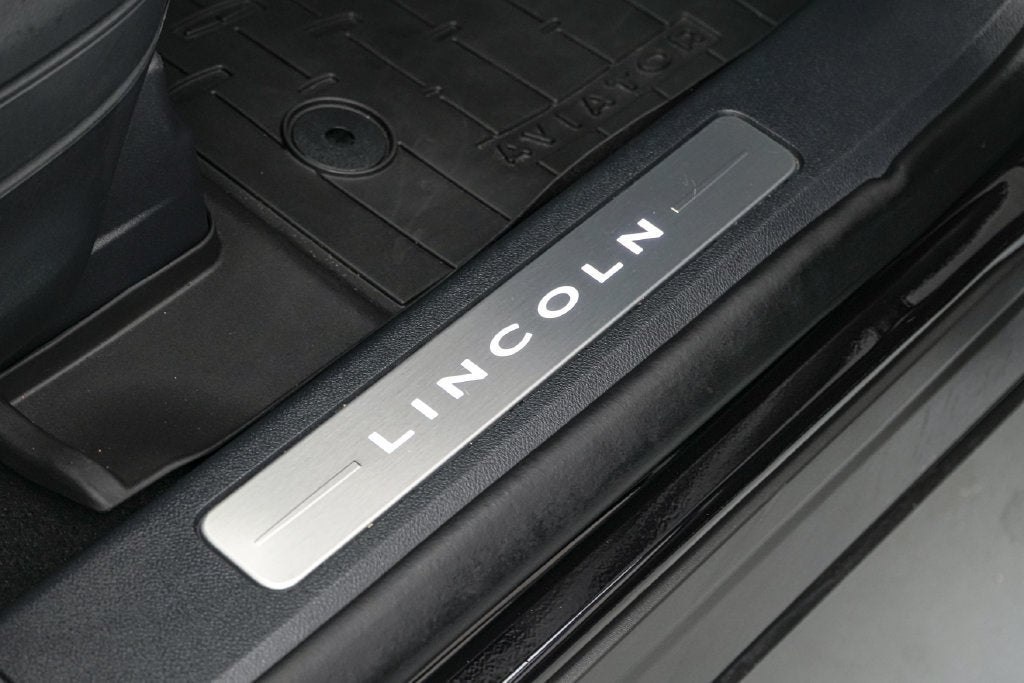 2025 Lincoln Aviator Black Label Invitation