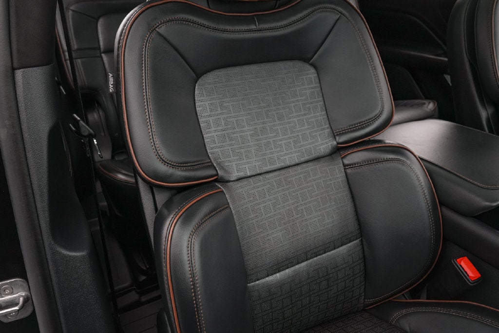 2025 Lincoln Aviator Black Label Invitation