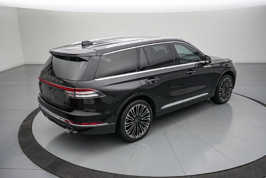 2025 Lincoln Aviator Black Label Invitation