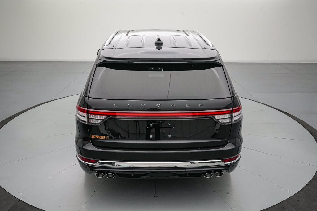 2025 Lincoln Aviator Black Label Invitation