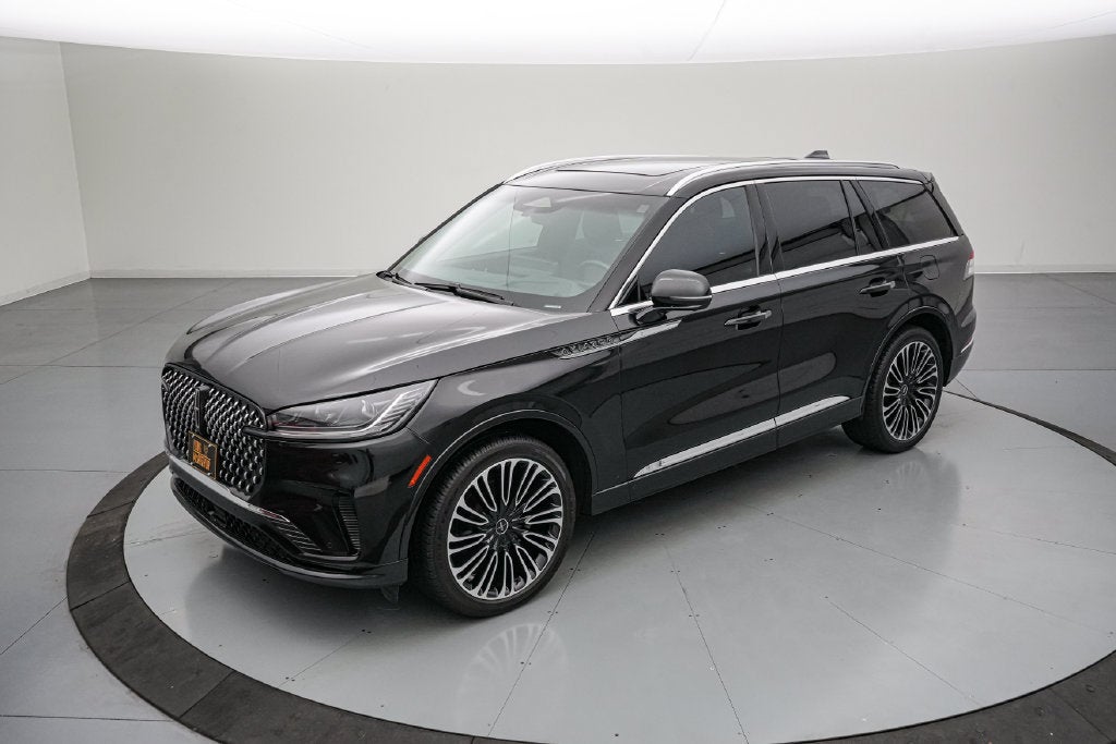 2025 Lincoln Aviator Black Label Invitation