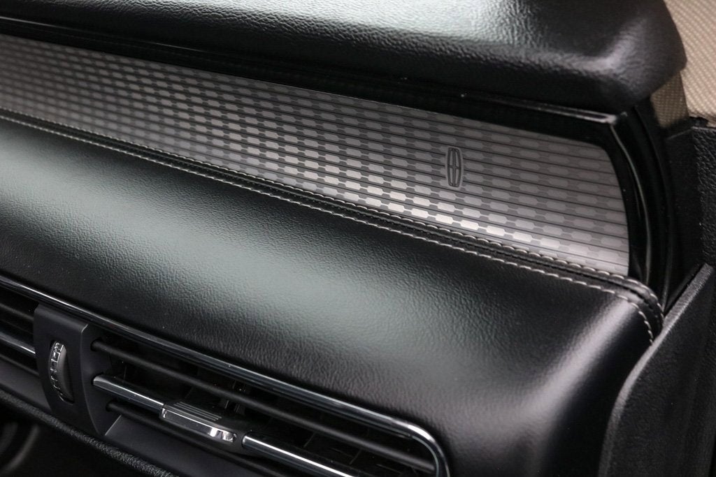 2024 Lincoln Corsair Standard