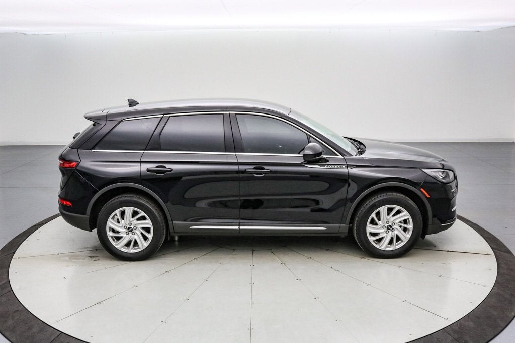 2024 Lincoln Corsair Standard