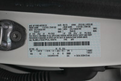 2023 Lincoln Corsair Standard