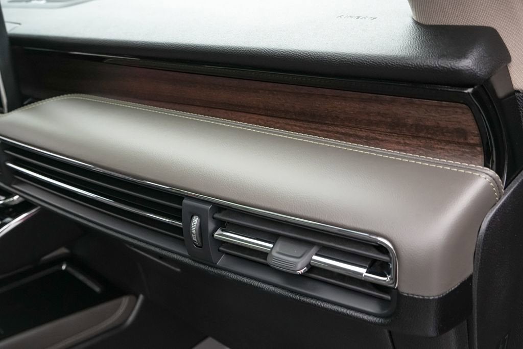 2024 Lincoln Corsair Reserve