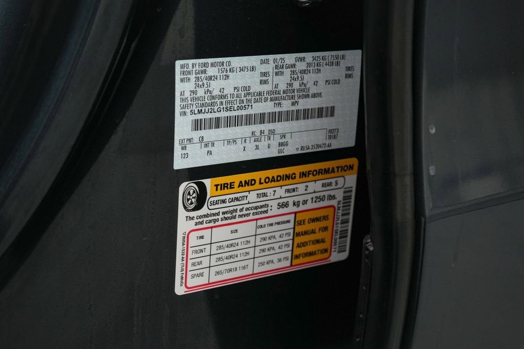 2025 Lincoln Navigator Reserve