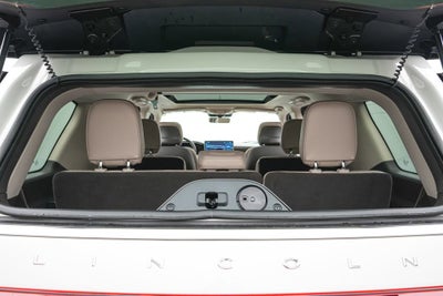 2024 Lincoln Navigator Premiere