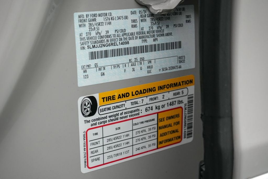 2024 Lincoln Navigator Premiere