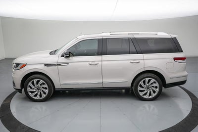 2024 Lincoln Navigator Premiere