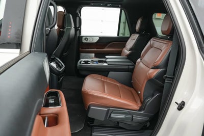 2024 Lincoln Navigator L Reserve
