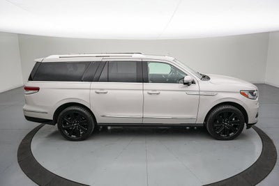 2024 Lincoln Navigator L Reserve