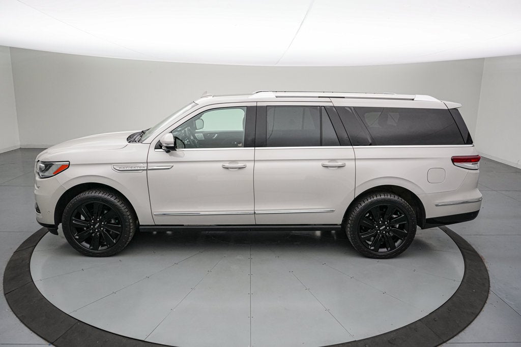 2024 Lincoln Navigator L Reserve