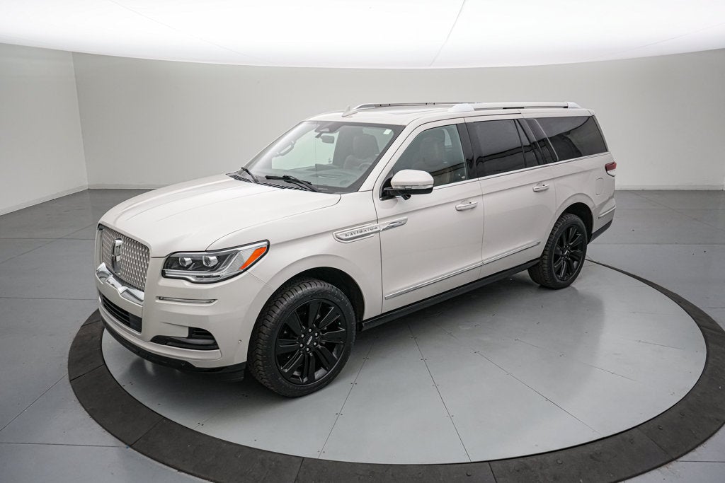 2024 Lincoln Navigator L Reserve