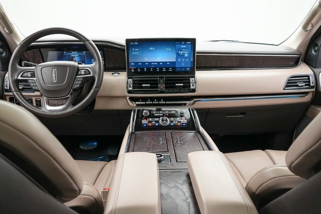 2024 Lincoln Navigator L Reserve