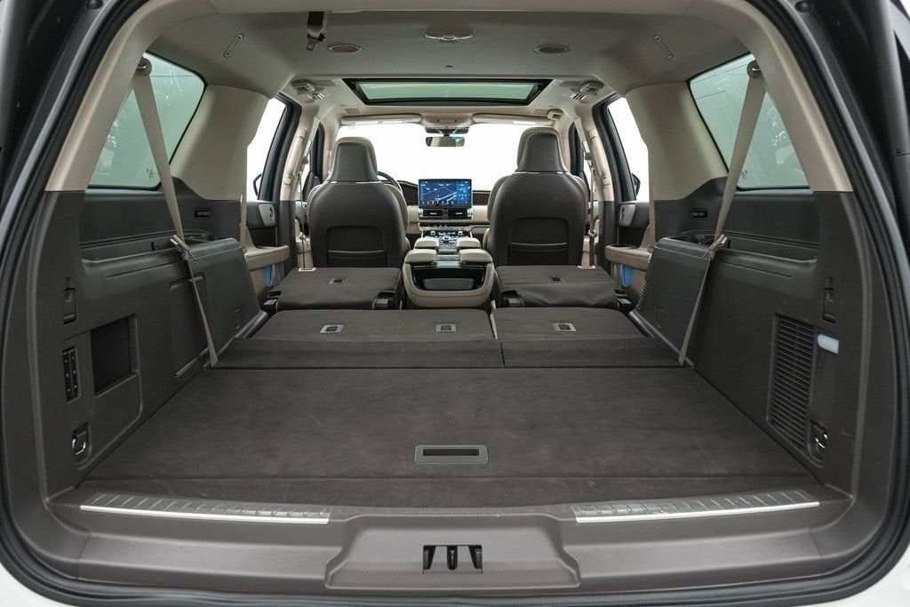 2024 Lincoln Navigator L Reserve