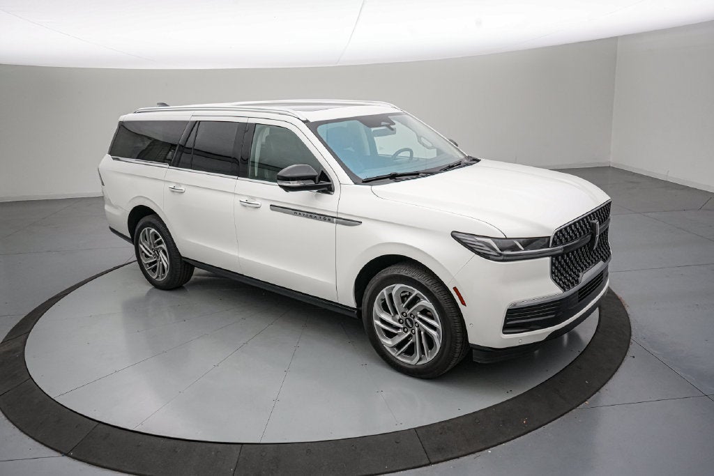 2025 Lincoln Navigator L Reserve