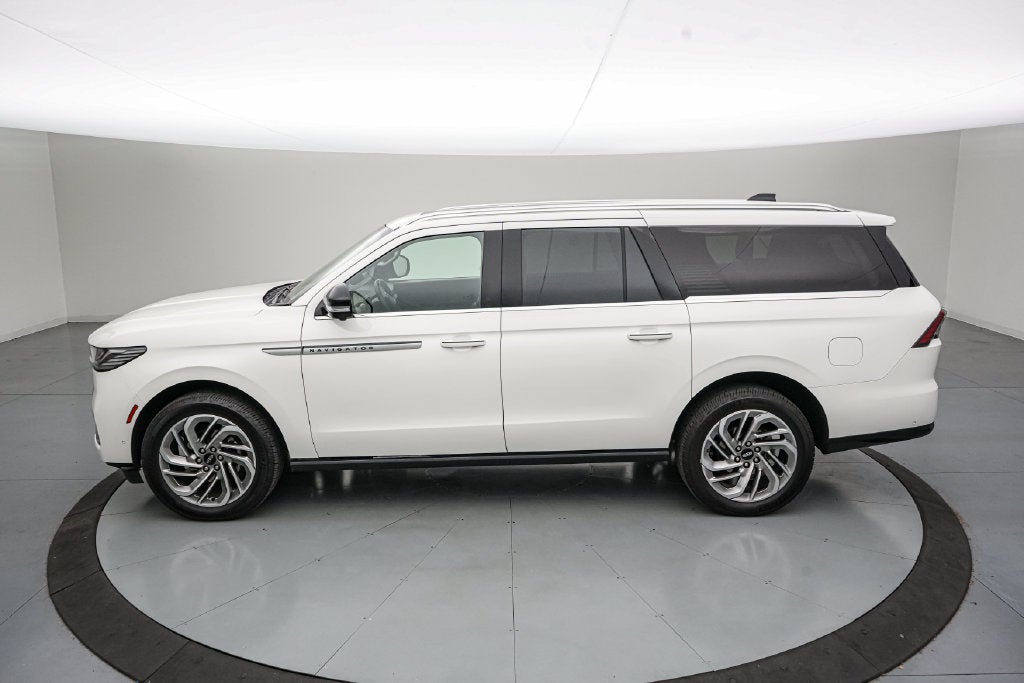 2025 Lincoln Navigator L Reserve