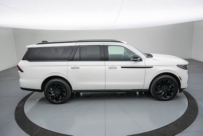 2025 Lincoln Navigator L Reserve